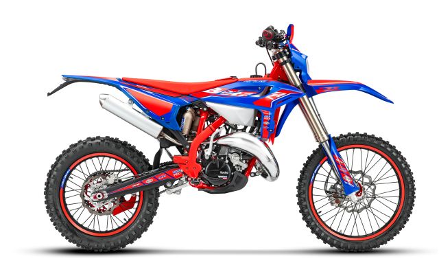 0828rrrace1252tmy26