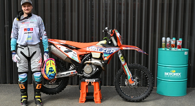 1003 walz1